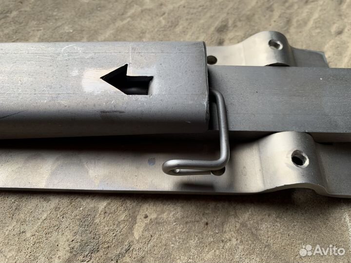 Замок борта schmitz правый