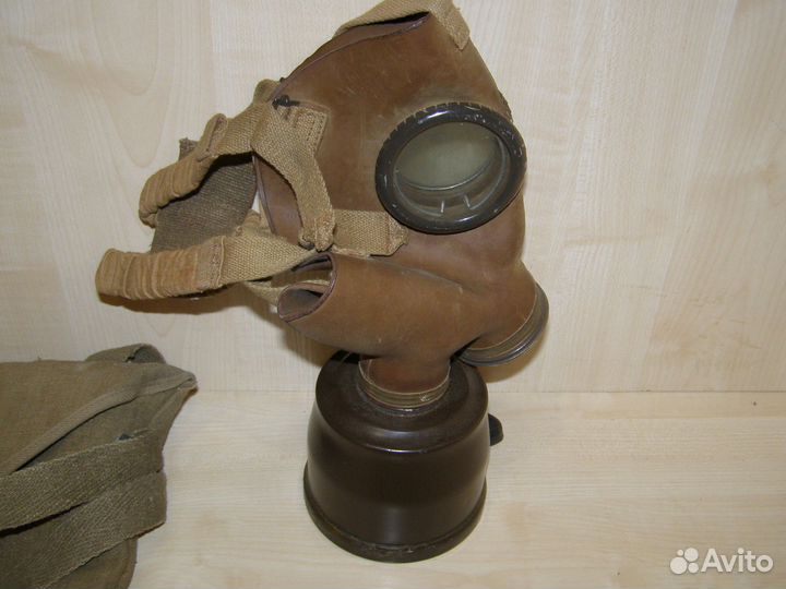 Противогаз Т-35 1940 года армии Италии