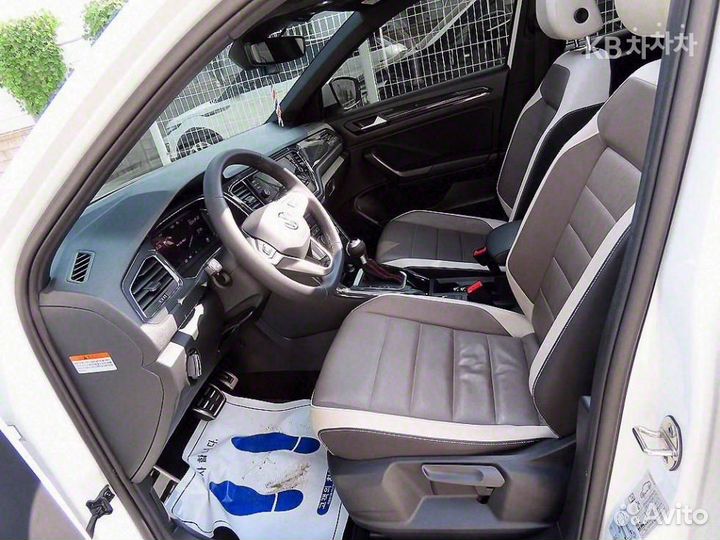 Volkswagen T-Roc 2.0 AMT, 2021, 36 000 км
