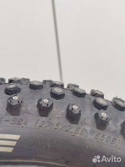 Schwalbe ICE spiker PRO 27.5