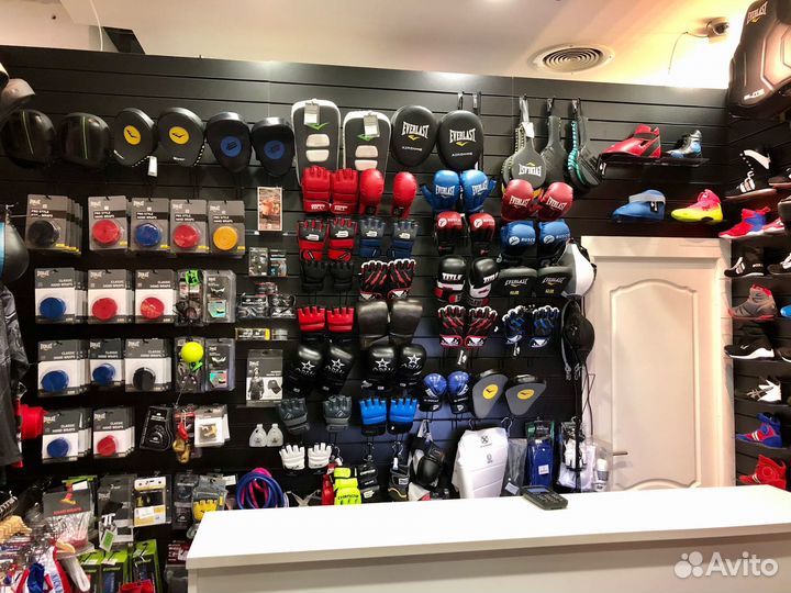 Боксерские перчатки