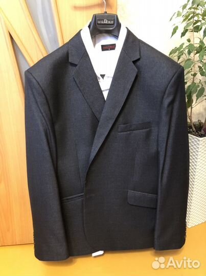 Костюм мужской