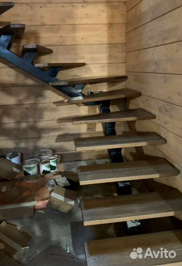 Лестница в коттедж