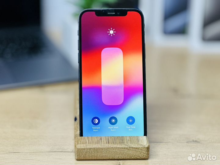 iPhone 12, 64 ГБ