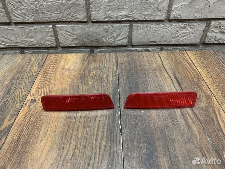 Renault Duster (2012) Отражатель задний LH RH