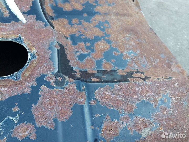 Бак топливный Мitsubishi Galant 8