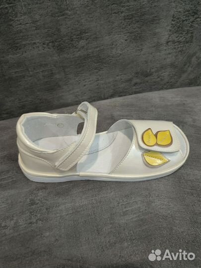 Босоножки для девочки размер 30-31