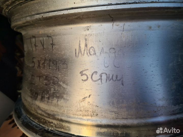 Литые диски на авто