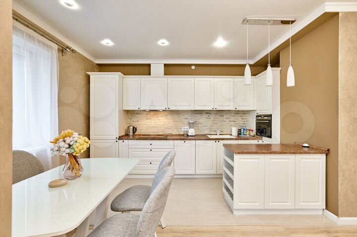 2-к. квартира, 60 м², 20/25 эт.