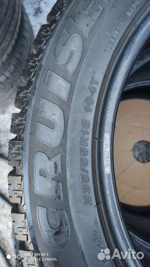Bridgestone Ice Cruiser 7000 235/55 R18 104T