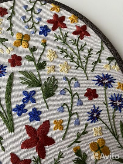 Ручная вышивка гладью