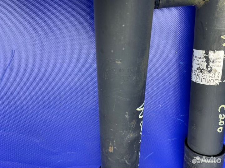 Амортизаторы комплект задние Mercedes C200 W204