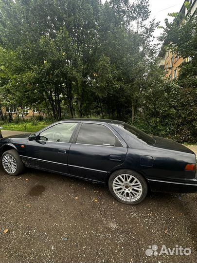 Toyota Camry 2.2 AT, 1999, 430 000 км