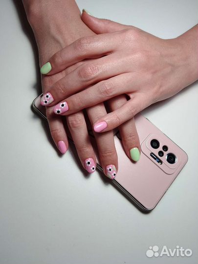 Маникюр оформление бровей на дому