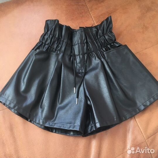 Шорты экокожа