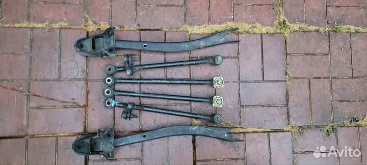 Рычаги задние subaru Forester sg
