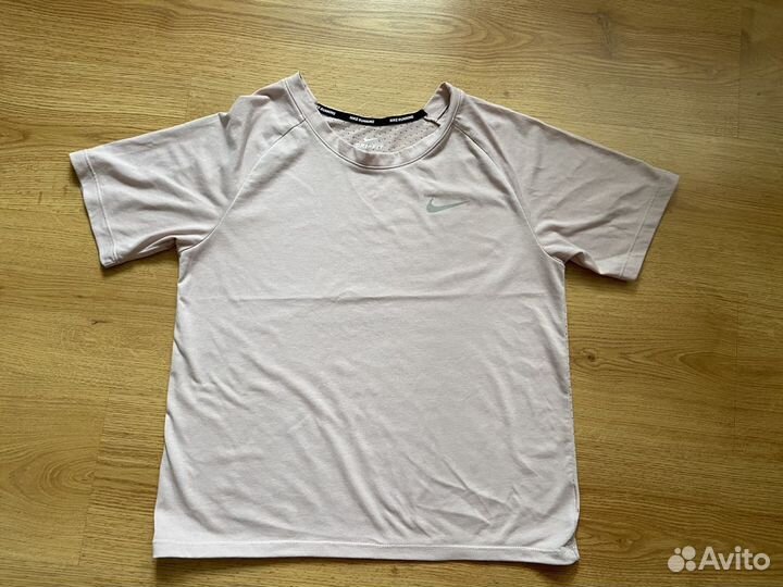 Спортивная одежда Nike, Reebok CrossFit