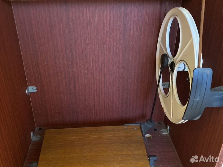 Швейная машина Чайка 132м