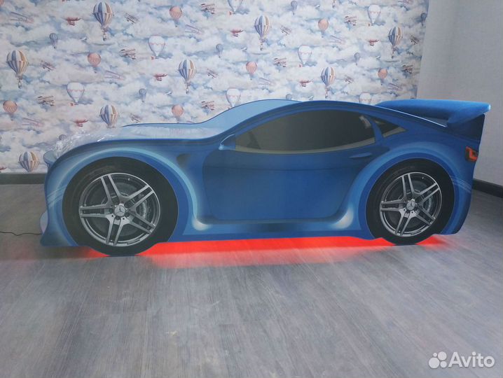 Кровать машина