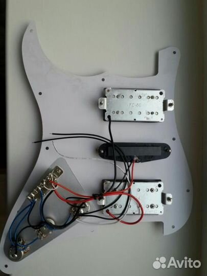 Fender Stratocaster Pickguard Noiseless HSH Set