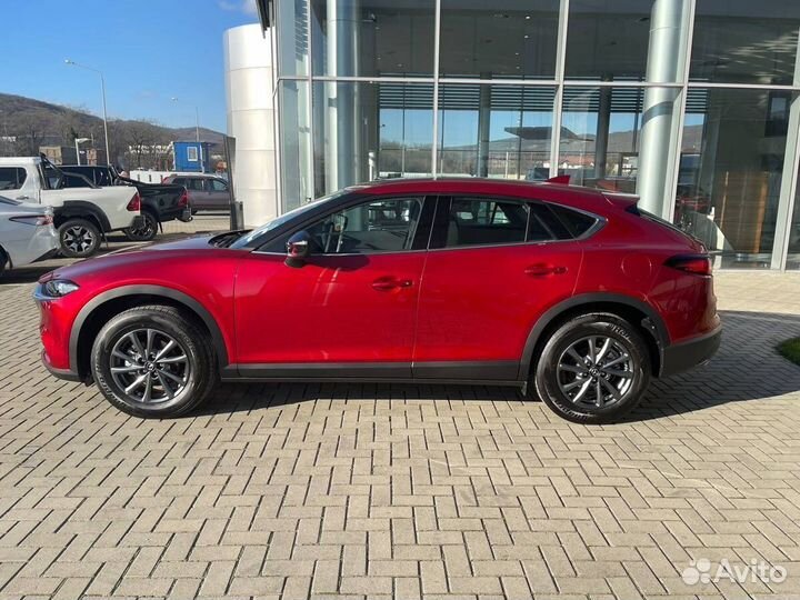Mazda CX-4, 2023