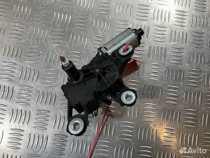 Моторчик заднего стеклоочистителя (дворника) Audi
