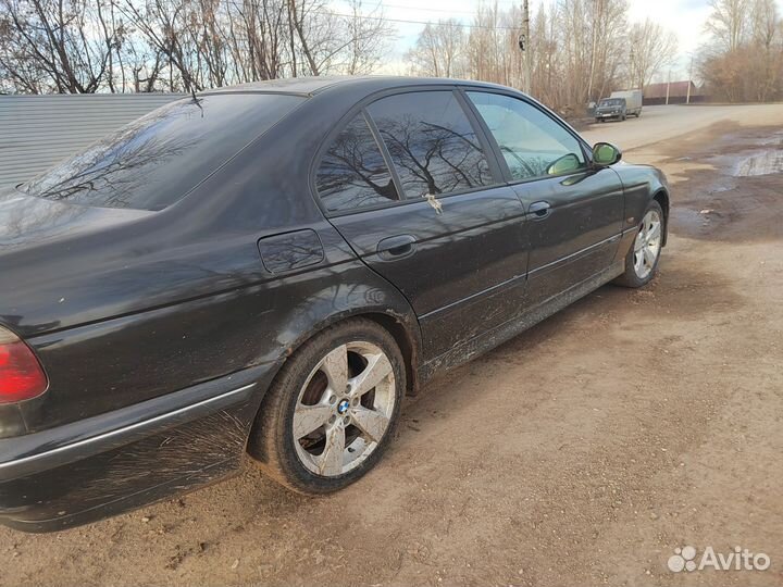 BMW 5 серия 3.5 AT, 2000, 260 000 км