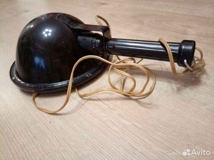 Лампа на струбцине и лампа переносная