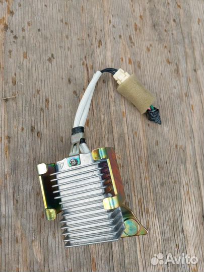 Сопротивление печки Toyota Prius 2 NHW20