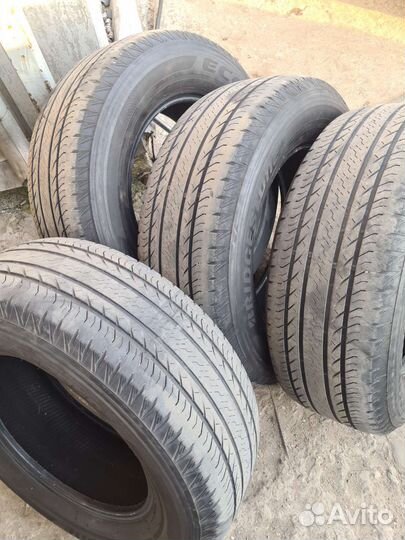 Bridgestone Ecopia EP850 265/65 R17 25