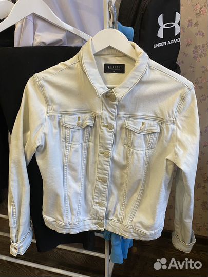 Джинсовая куртка