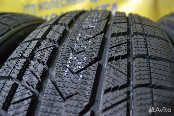 Tourador Winter Pro Max 225/40 R18 92V
