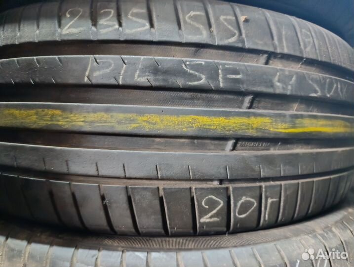 Michelin Pilot Sport 4 SUV 235/55 R19