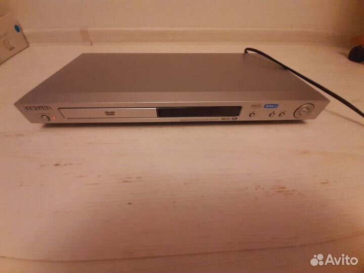 Dvd проигрыватель samsung DVD-245