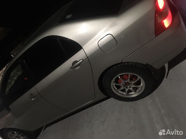 Toyota Corolla 1.5 AT, 2001, 100 000 км