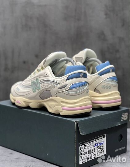 Кроссовки NEW balance