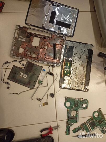 Разбор Hp 17-e