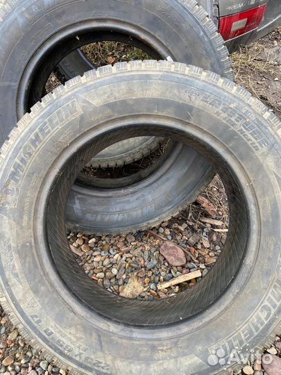 Michelin Latitude X-Ice North 225/65 R17