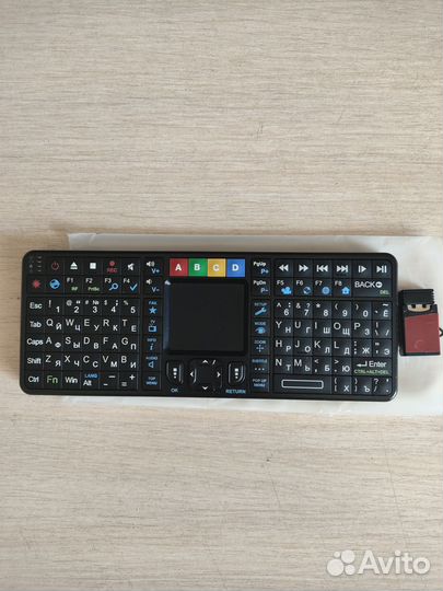 Компактная беспроводная клавиатура Dune