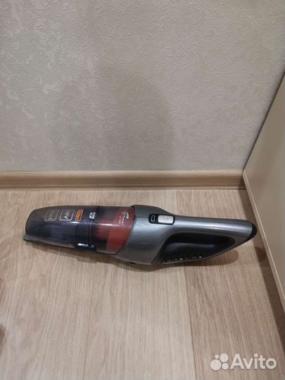 Вертикальный пылесос Philips 2в1