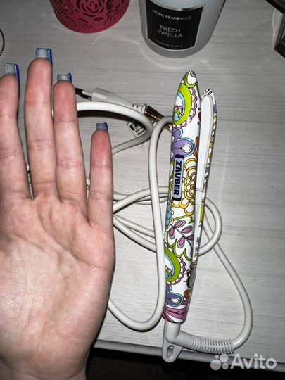 Компактный выпрямитель для волос