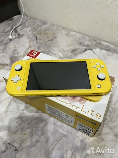 Nintendo switch lite