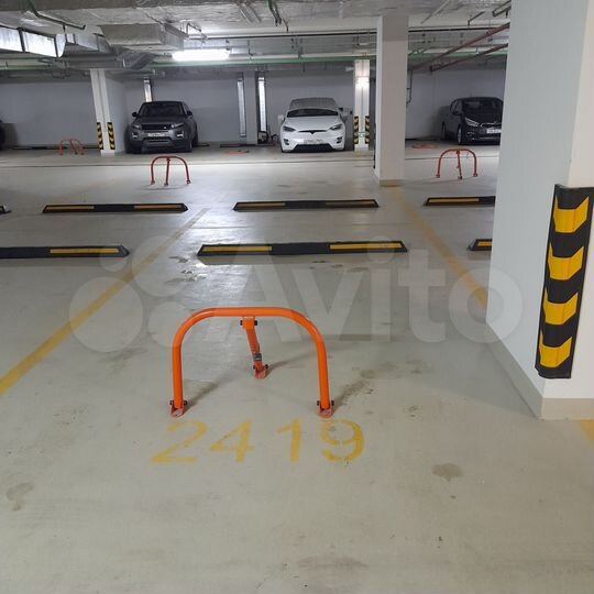 Машиноместо, 14 м²