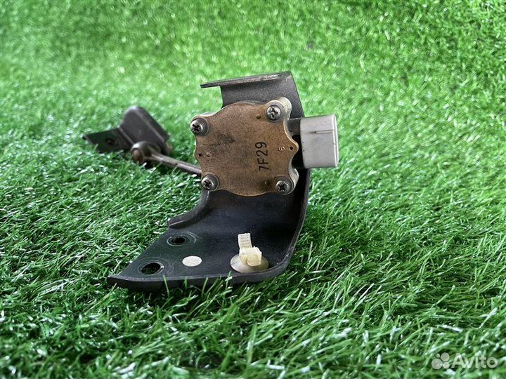 Датчик высоты дорожного просвета задний Honda