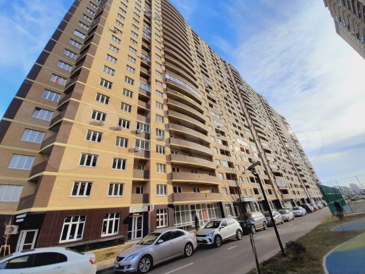 2-к. квартира, 65 м², 14/24 эт.