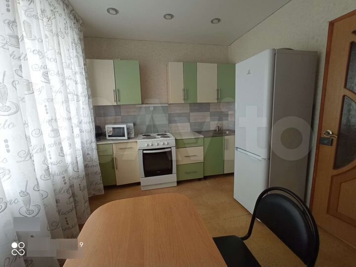 2-к. квартира, 52 м², 4/9 эт.