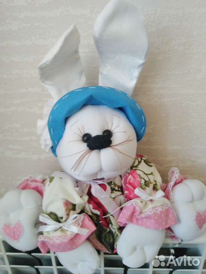 Заяц большой