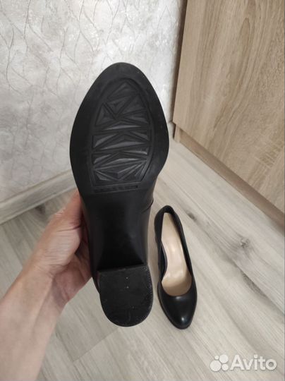 Туфли женские 35 размер