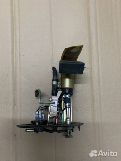 Корпус бензонасоса toyota caldina ST195