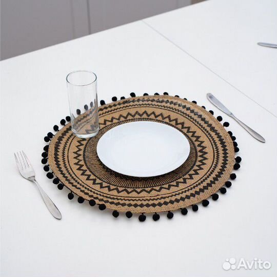 Салфетка сервировочная на стол